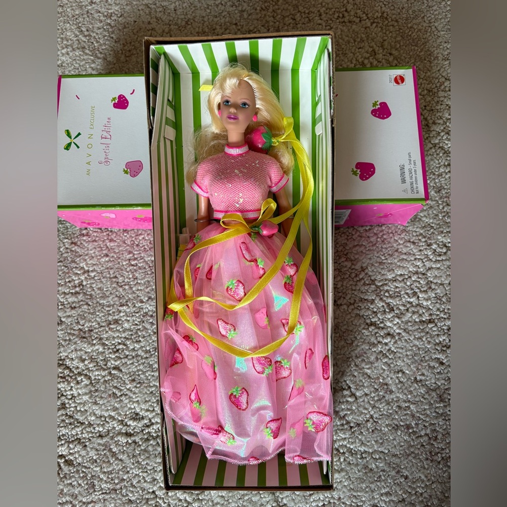 Avon Barbie Strawberry Sorbet Special Edition Box